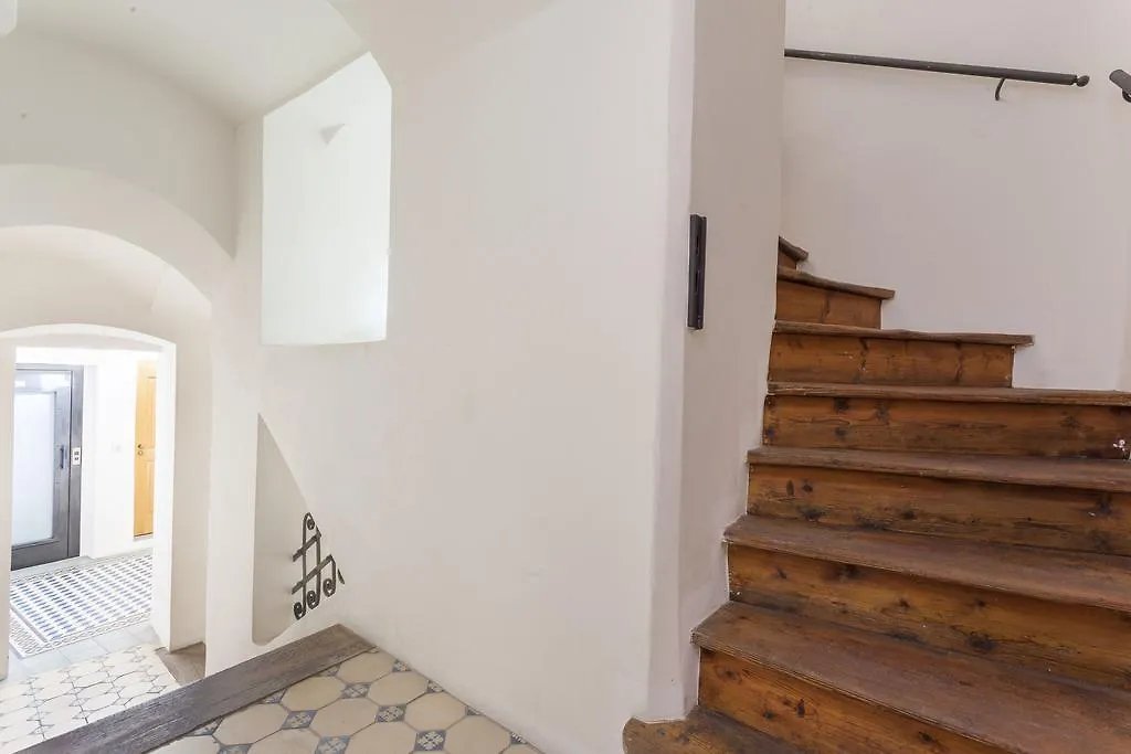 Empora Apartments Прага