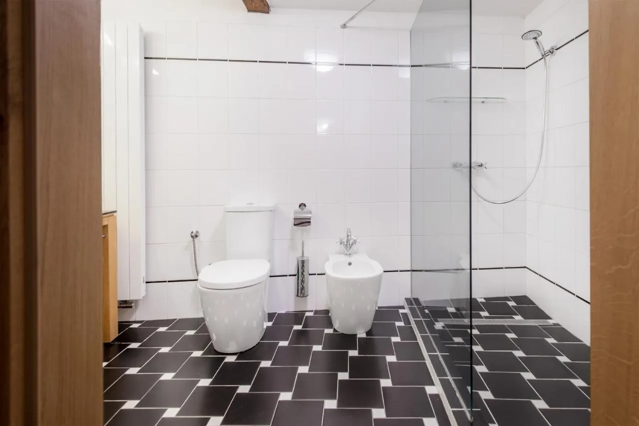 Empora Apartments Прага 0*,  Чехия